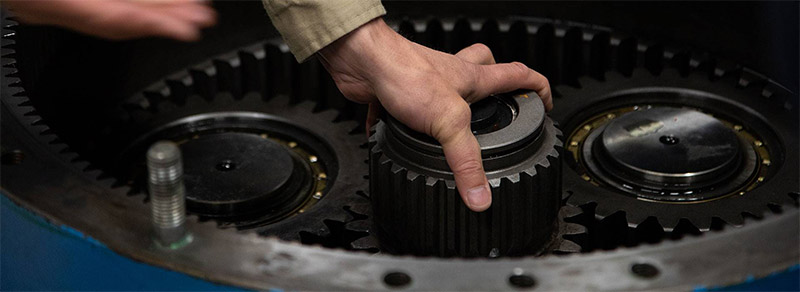 آزمایشات نهایی نصب گیربکس صنعتی