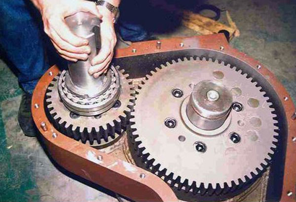 تعمیر گیربکس خورشیدی