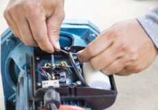 چرا بعضی پمپ‌ها همیشه می‌سوزند حتی با برق استاندارد؟