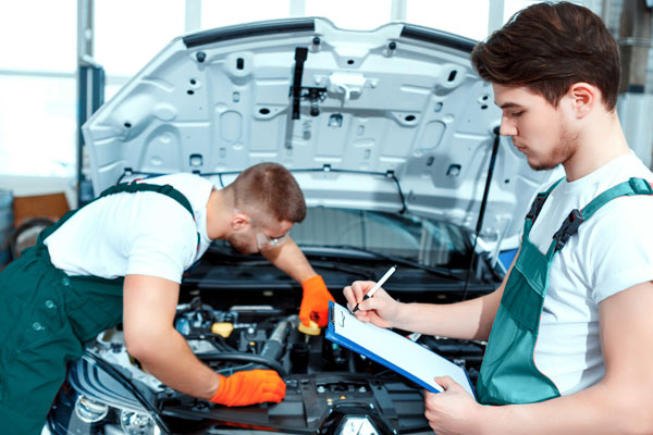 چرا تعمیرکاران حرفه‌ای همیشه یک قطعه خاص را چک می‌کنند؟